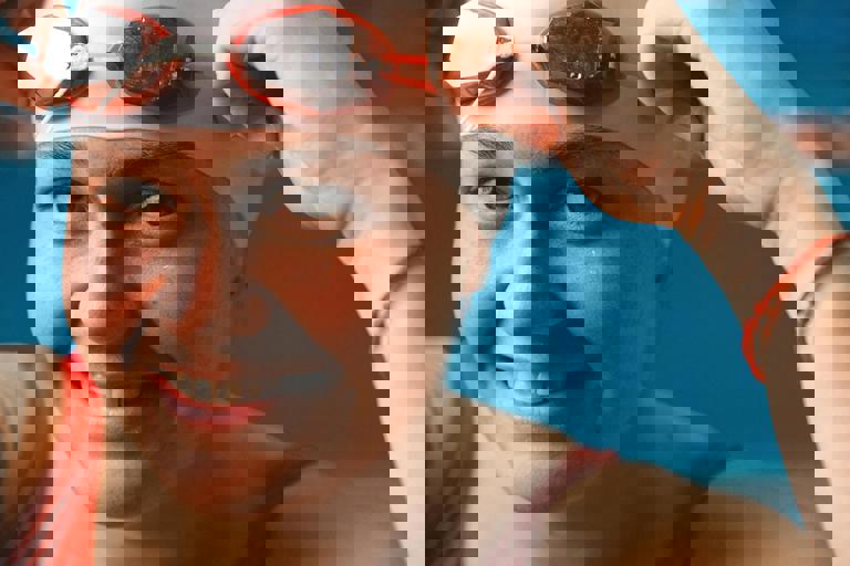 Nuovo record personale per il giovane nuotatore: oro nei 200 metri stile libero